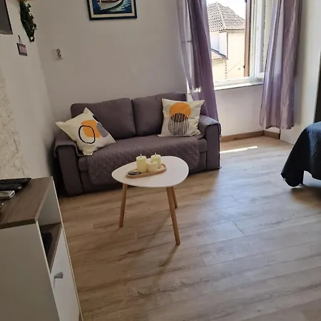 Lägenhet Tragurion